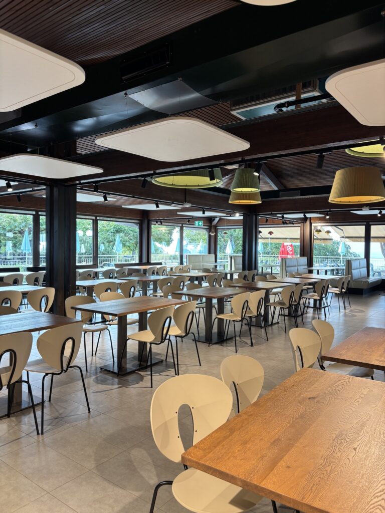 Salle de restaurant du Signal de Bougy Events