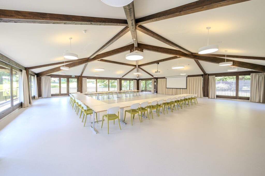 Grande salle polyvalente au Signal de Bougy Events